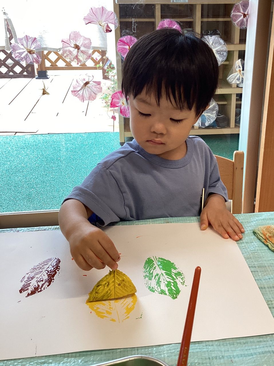 葉っぱスタンプ