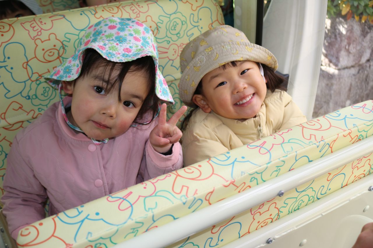 2歳児すみれぐみ🚌園バスに乗ってでかけたよ🚌
