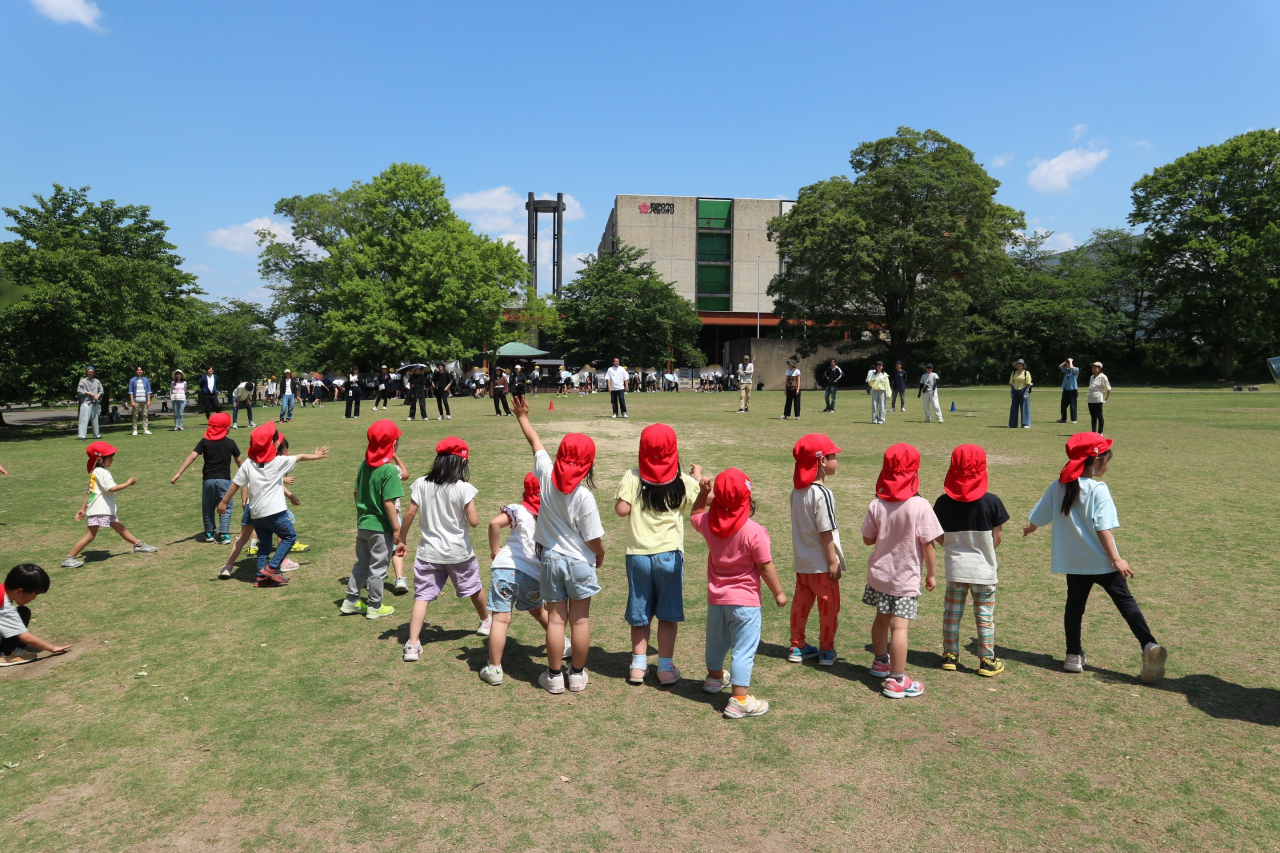 年長児ゆりぐみ親子遠足～万博記念公園に行ってきたよ～